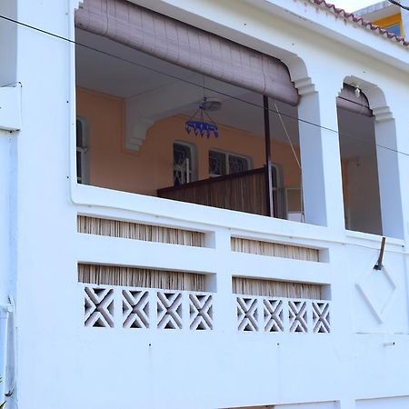 Mauri Holidays 'Budgeted Apartment' La Gaulette Bilik gambar